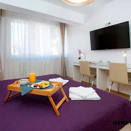 Centar A1 Lalu - Free Garage *