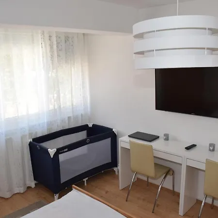 Centar A1 Lalu - Free Garage Pula