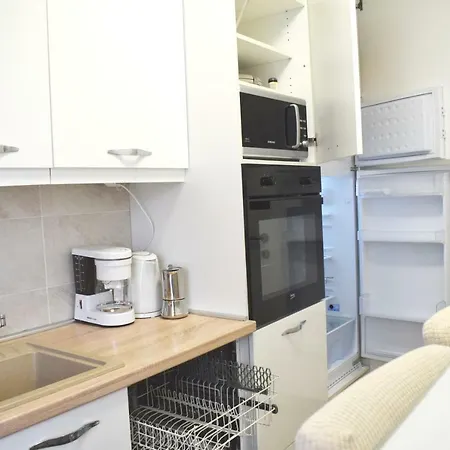 Centar A1 Lalu - Free Garage Apartment Pula